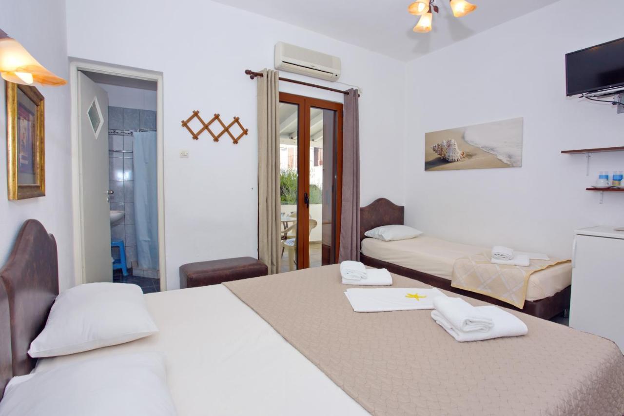 Aspous Studios&Rooms Skyros Extérieur photo