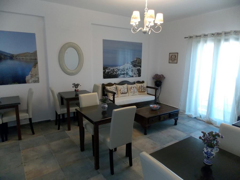 Aspous Studios&Rooms Skyros Extérieur photo