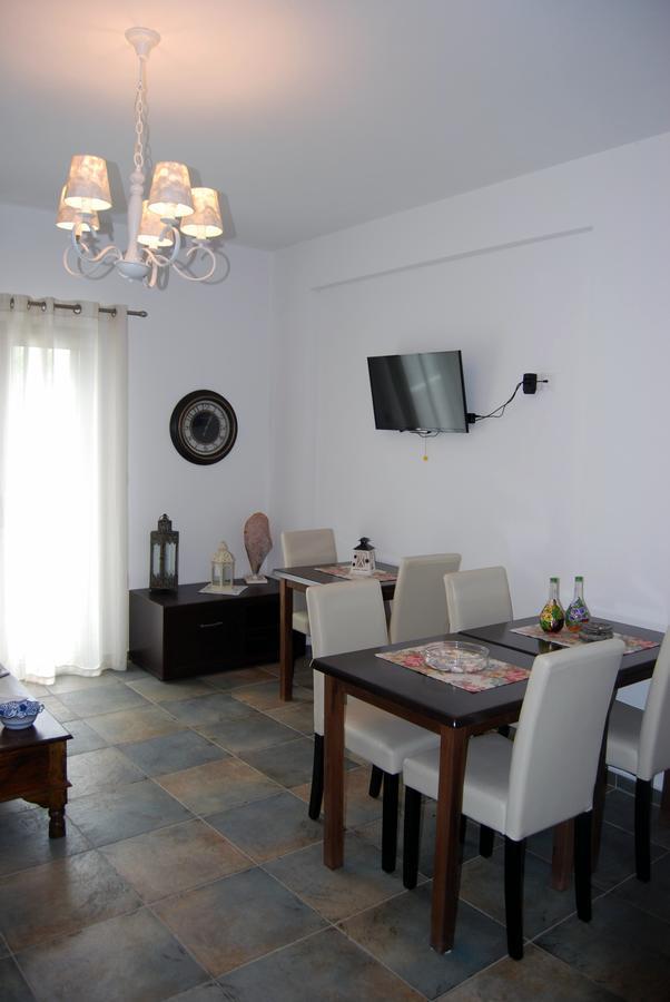 Aspous Studios&Rooms Skyros Extérieur photo